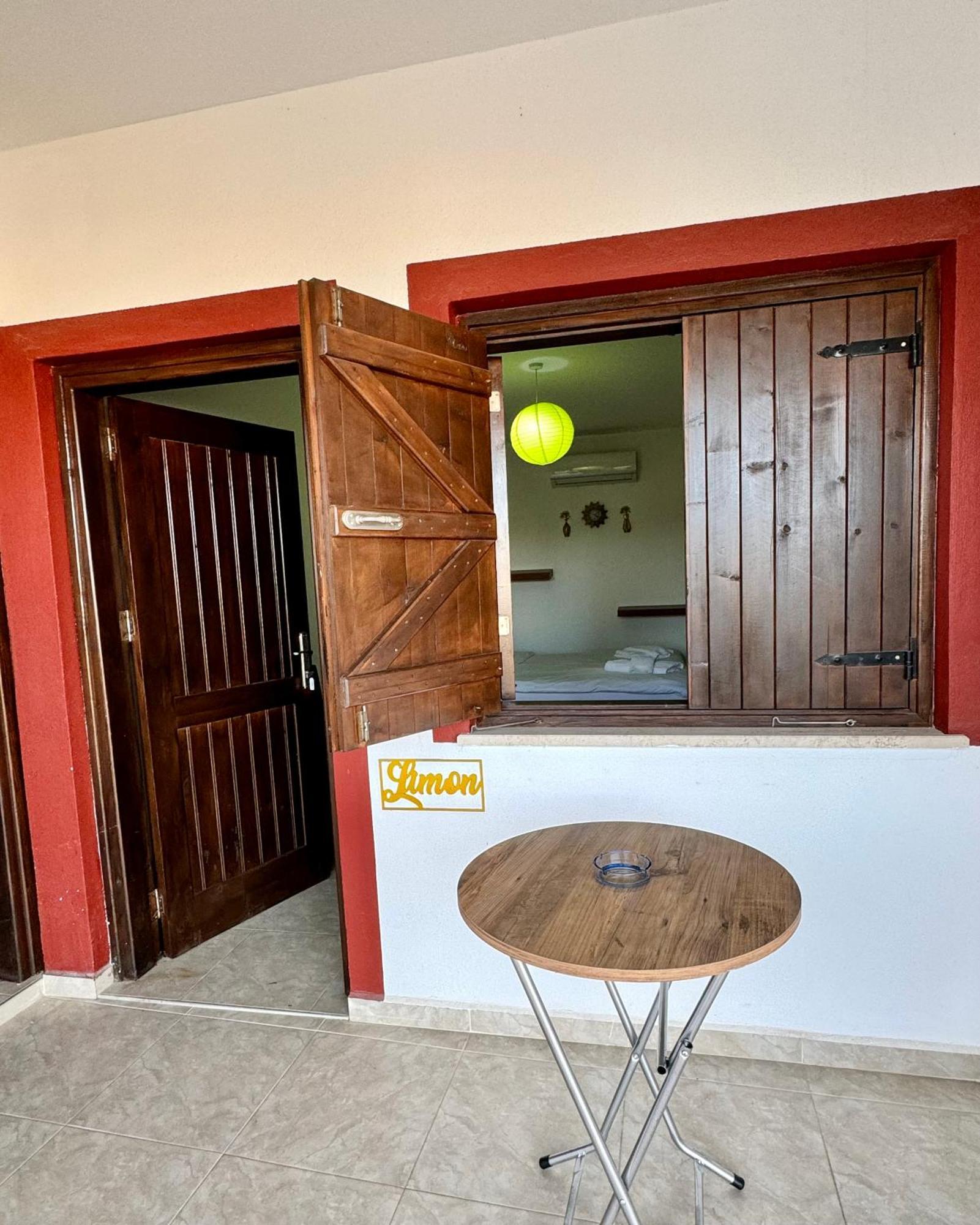 Betul Guest House Famagusta  Bagian luar foto
