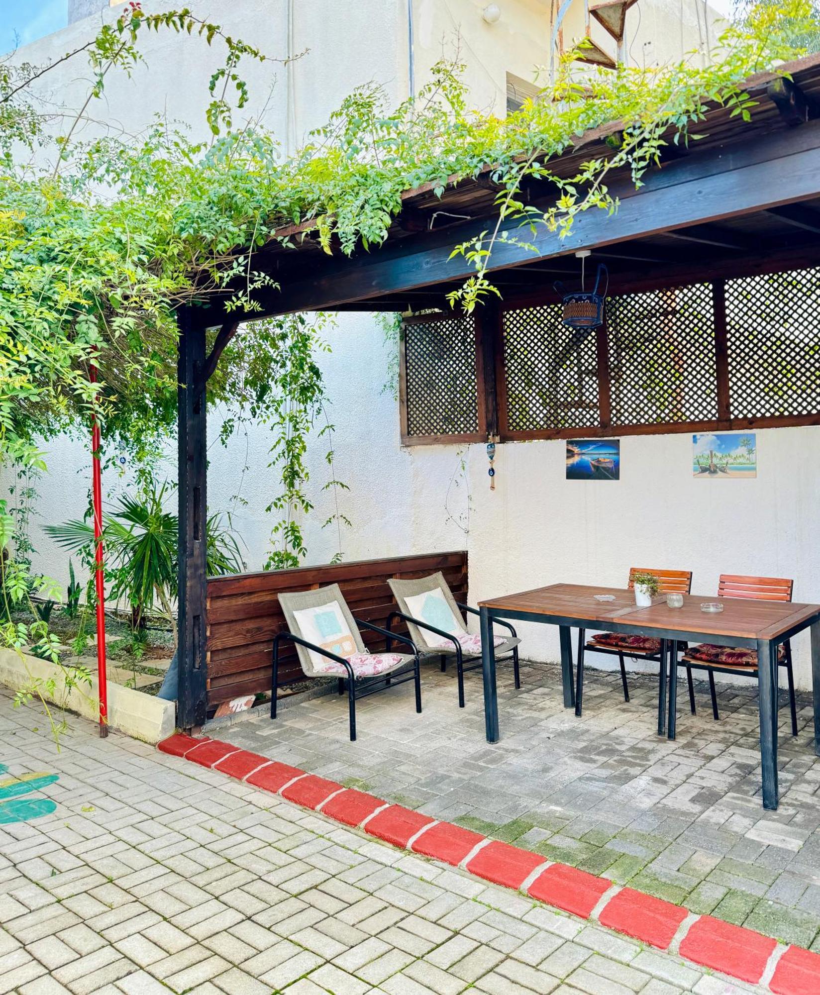Betul Guest House Famagusta  Bagian luar foto
