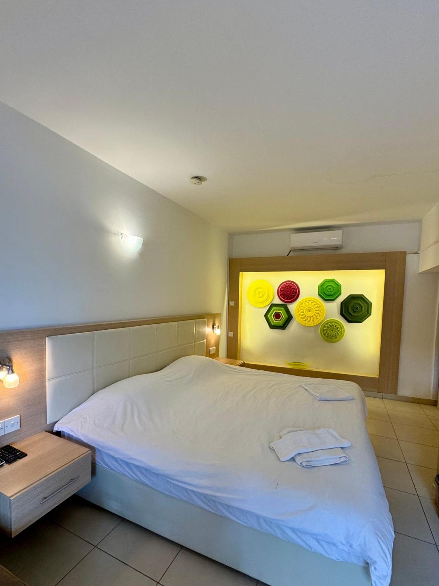 Betul Guest House Famagusta  Bagian luar foto