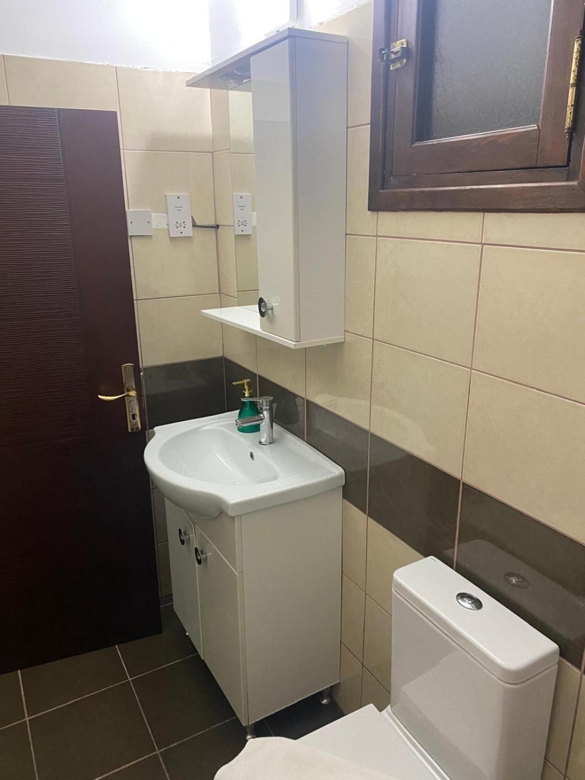Betul Guest House Famagusta  Bagian luar foto